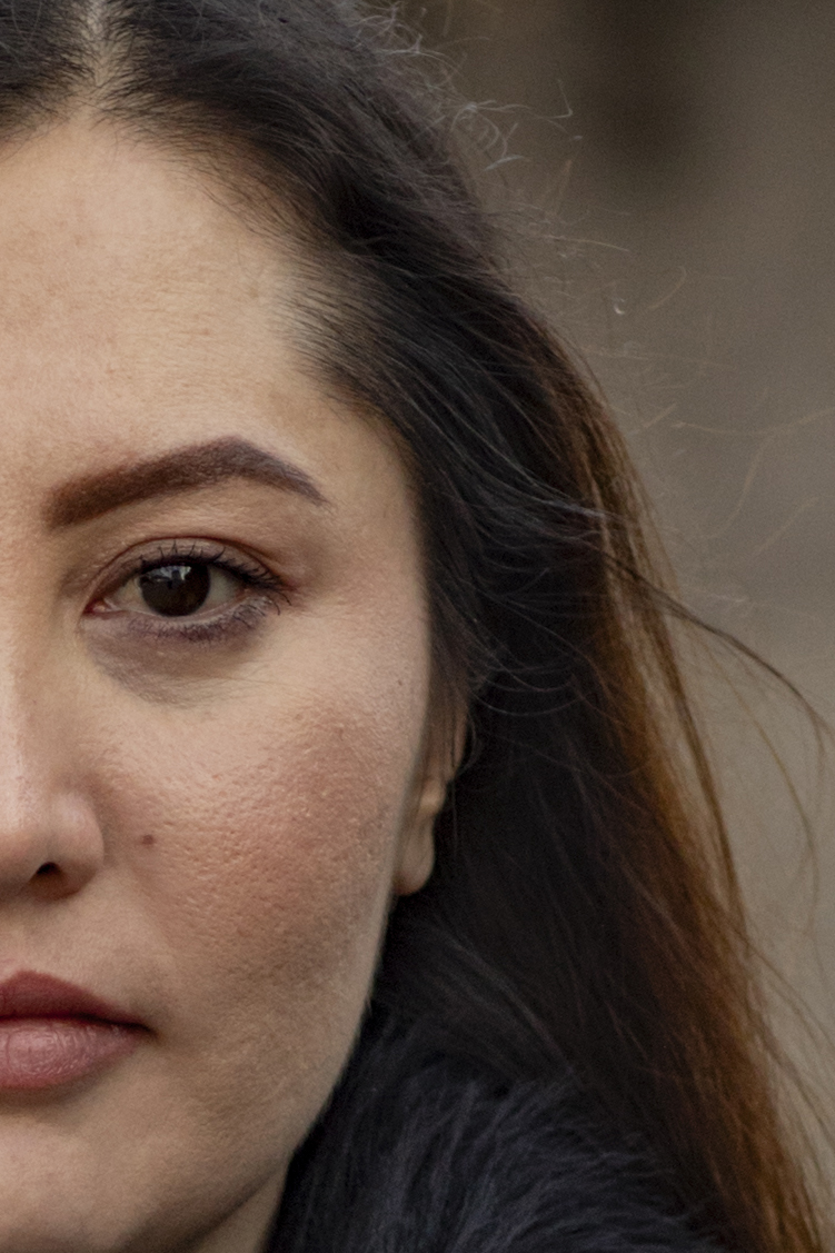 Nahaufnahme eines Gesichts (halbes Porträt) – Symbolbild für Arbeitgebende und Integration.